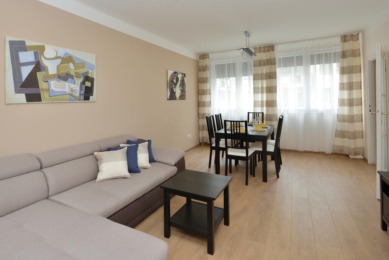 Deak Apartment Budapest Eksteriør billede