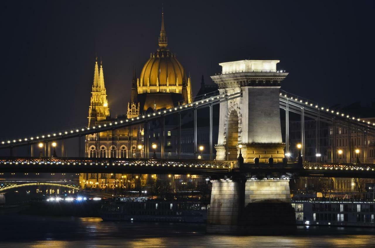 Deak Apartment Budapest Eksteriør billede